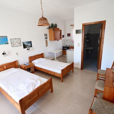 Villa Feggari Makrýgialos الغرفة الصورة
